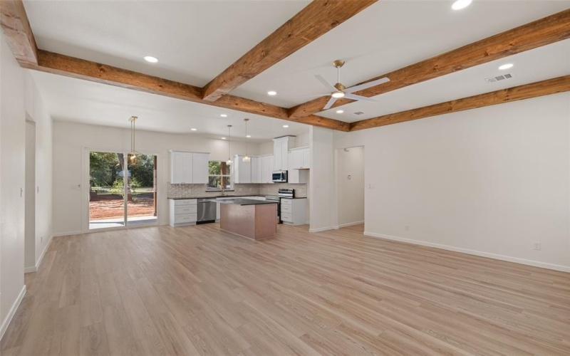 1610 Cheyenne Trail, Granbury, TX 76048, 3 Habitaciones Habitaciones , ,2 BañosBaños,Residential,En Venta,1610 Cheyenne Trail,0,21184895