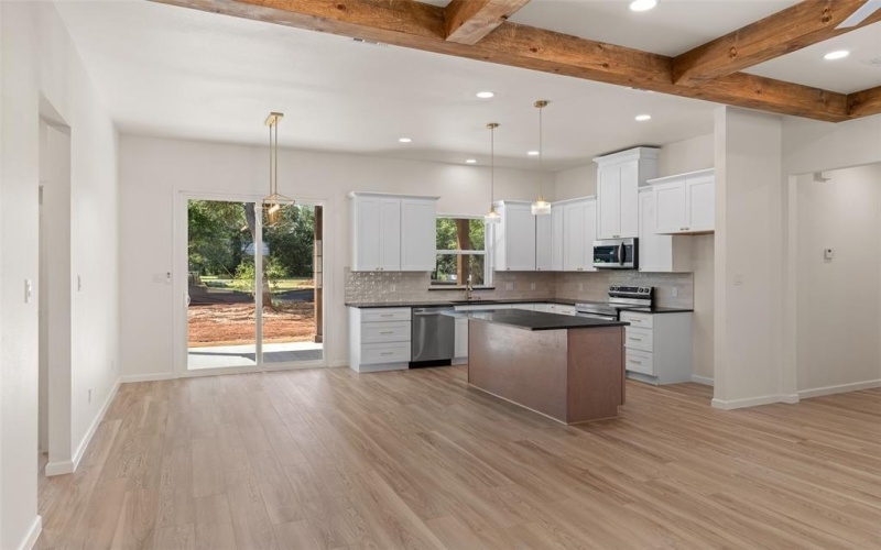 1610 Cheyenne Trail, Granbury, TX 76048, 3 Habitaciones Habitaciones , ,2 BañosBaños,Residential,En Venta,1610 Cheyenne Trail,0,21184895