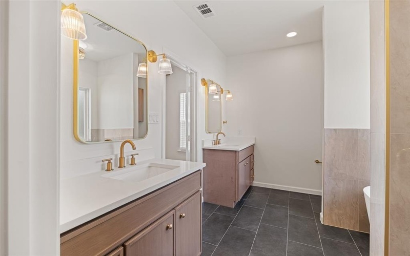 1610 Cheyenne Trail, Granbury, TX 76048, 3 Habitaciones Habitaciones , ,2 BañosBaños,Residential,En Venta,1610 Cheyenne Trail,0,21184895