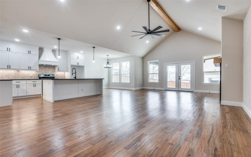 411 N Watson Street, Seagoville, TX 75159, 3 Habitaciones Habitaciones , ,2 BañosBaños,Residential,En Venta,411 N Watson Street,0,21185186