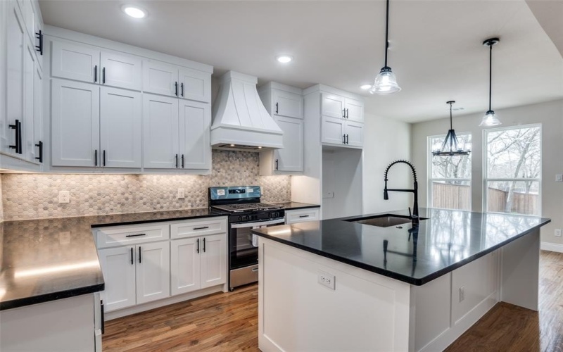 411 N Watson Street, Seagoville, TX 75159, 3 Habitaciones Habitaciones , ,2 BañosBaños,Residential,En Venta,411 N Watson Street,0,21185186