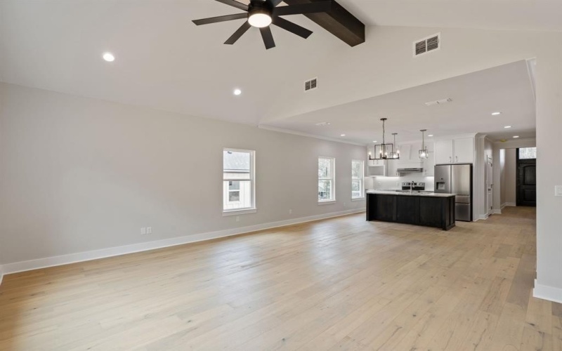 335 Perdanales Drive, Bullard, TX 75757, 3 Bedrooms Bedrooms, ,2 BathroomsBathrooms,Residential,For Sale,335 Perdanales Drive,0,21185418