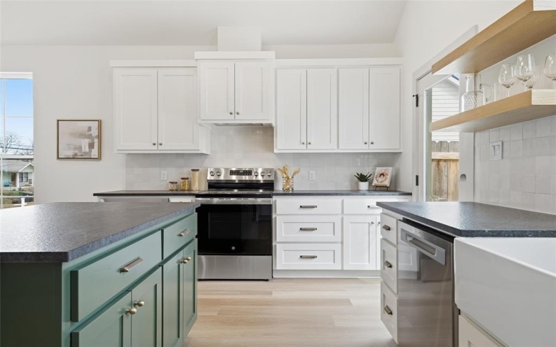 538 Proctor Avenue, Waco, TX 76708, 4 Bedrooms Bedrooms, ,2 BathroomsBathrooms,Residential,For Sale,538 Proctor Avenue,0,21185482