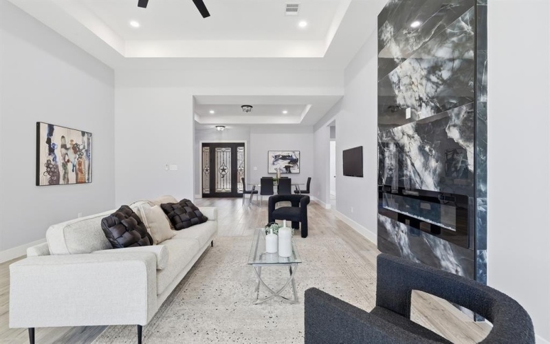 707 Ross Trail, Arlington, TX 76012, 4 Habitaciones Habitaciones , ,2 BañosBaños,Residential,En Venta,707 Ross Trail,0,21185505