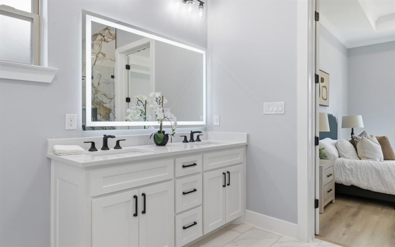 707 Ross Trail, Arlington, TX 76012, 4 Habitaciones Habitaciones , ,2 BañosBaños,Residential,En Venta,707 Ross Trail,0,21185505