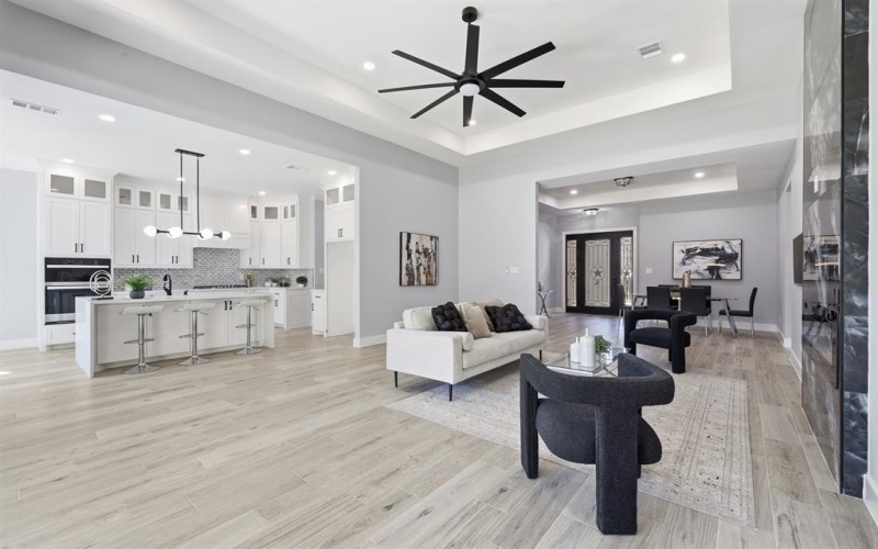 707 Ross Trail, Arlington, TX 76012, 4 Habitaciones Habitaciones , ,2 BañosBaños,Residential,En Venta,707 Ross Trail,0,21185505