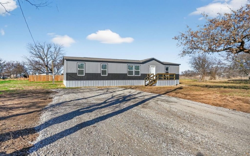 104 4th Street, Graford, TX 76449, 4 Habitaciones Habitaciones , ,2 BañosBaños,Residential,En Venta,104 4th Street,0,21185530