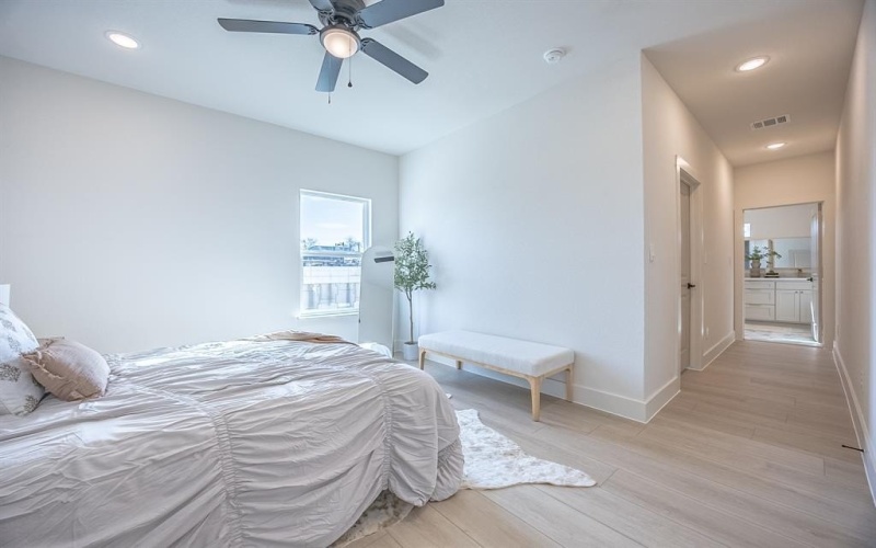 617 E Ramsey Avenue, Fort Worth, TX 76104, 4 Habitaciones Habitaciones , ,3 BañosBaños,Residential,En Venta,617 E Ramsey Avenue,0,21185686