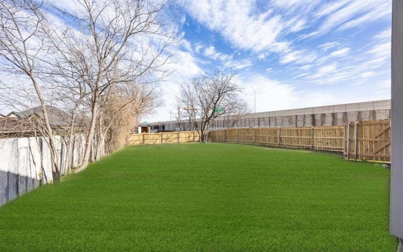 617 E Ramsey Avenue, Fort Worth, TX 76104, 4 Habitaciones Habitaciones , ,3 BañosBaños,Residential,En Venta,617 E Ramsey Avenue,0,21185686