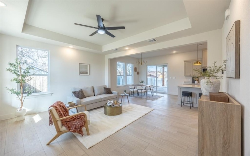 617 E Ramsey Avenue, Fort Worth, TX 76104, 4 Habitaciones Habitaciones , ,3 BañosBaños,Residential,En Venta,617 E Ramsey Avenue,0,21185686