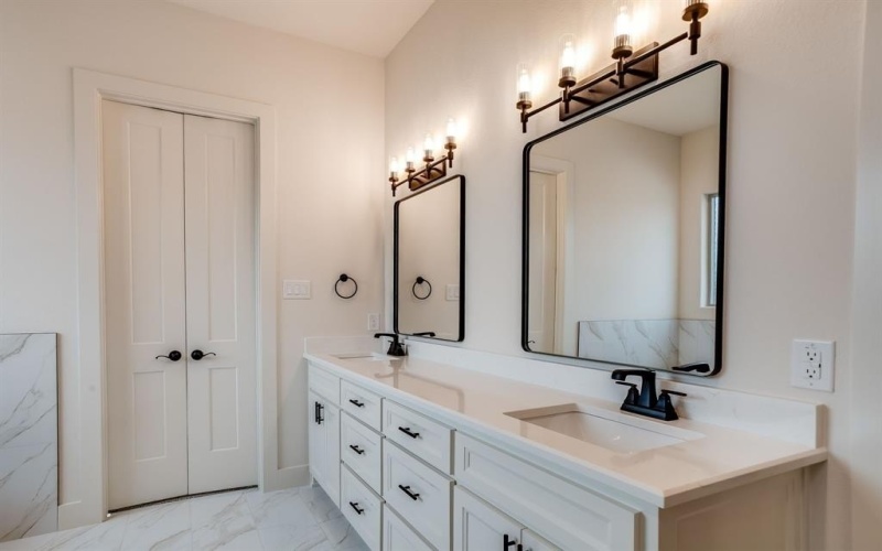 128 Prairie Winds Drive, Poolville, TX 76487, 4 Bedrooms Bedrooms, ,2 BathroomsBathrooms,Residential,For Sale,128 Prairie Winds Drive,0,21185744