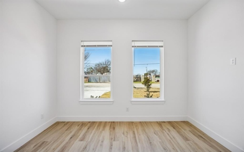 918 N Tatum Avenue, Dallas, TX 75211, 4 Bedrooms Bedrooms, ,5 BathroomsBathrooms,Residential,For Sale,918 N Tatum Avenue,0,21185876