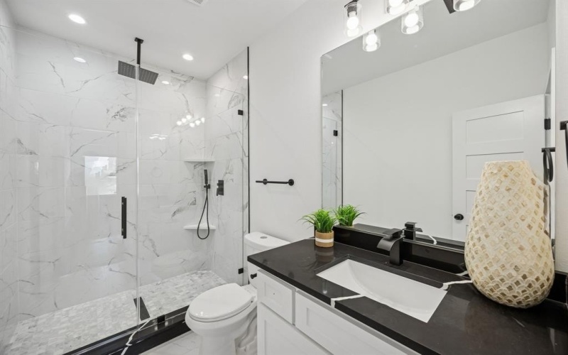 918 N Tatum Avenue, Dallas, TX 75211, 4 Bedrooms Bedrooms, ,5 BathroomsBathrooms,Residential,For Sale,918 N Tatum Avenue,0,21185876