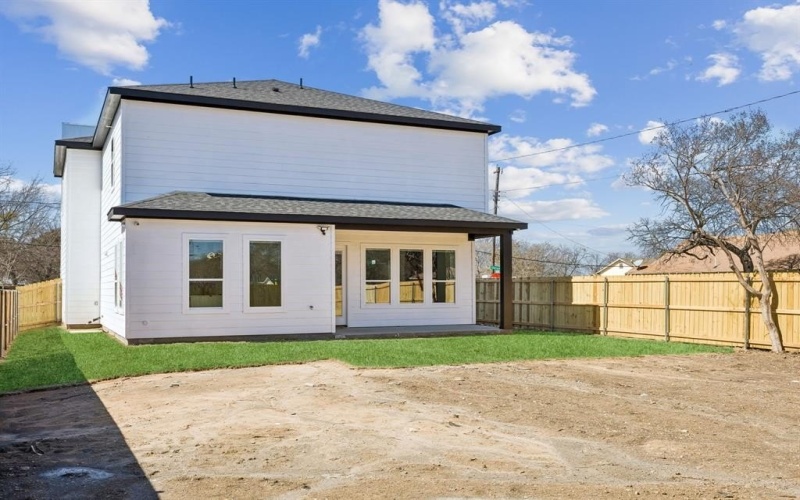 918 N Tatum Avenue, Dallas, TX 75211, 4 Bedrooms Bedrooms, ,5 BathroomsBathrooms,Residential,For Sale,918 N Tatum Avenue,0,21185876