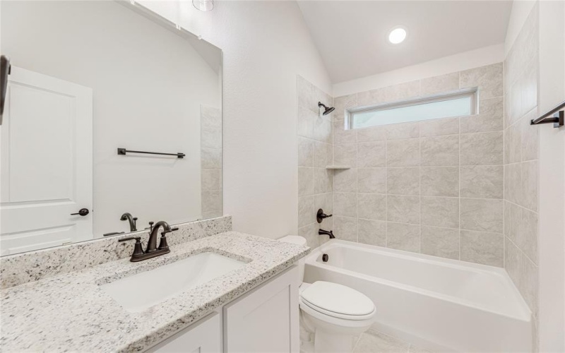 3240 Southampton Drive, Mesquite, TX 75181, 4 Bedrooms Bedrooms, ,3 BathroomsBathrooms,Residential,For Sale,3240 Southampton Drive,20591029