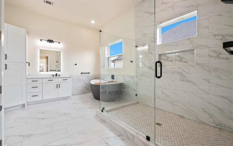 19071 White Bluff Drive, Whitney, TX 76692, 3 Habitaciones Habitaciones , ,3 BañosBaños,Residential,En Venta,19071 White Bluff Drive,0,21185879