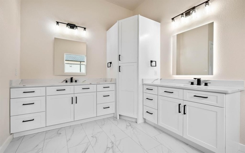 19071 White Bluff Drive, Whitney, TX 76692, 3 Habitaciones Habitaciones , ,3 BañosBaños,Residential,En Venta,19071 White Bluff Drive,0,21185879