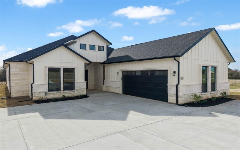 19071 White Bluff Drive, Whitney, TX 76692, 3 Habitaciones Habitaciones , ,3 BañosBaños,Residential,En Venta,19071 White Bluff Drive,0,21185879