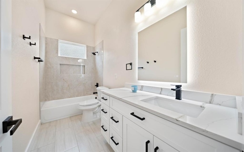 19071 White Bluff Drive, Whitney, TX 76692, 3 Habitaciones Habitaciones , ,3 BañosBaños,Residential,En Venta,19071 White Bluff Drive,0,21185879