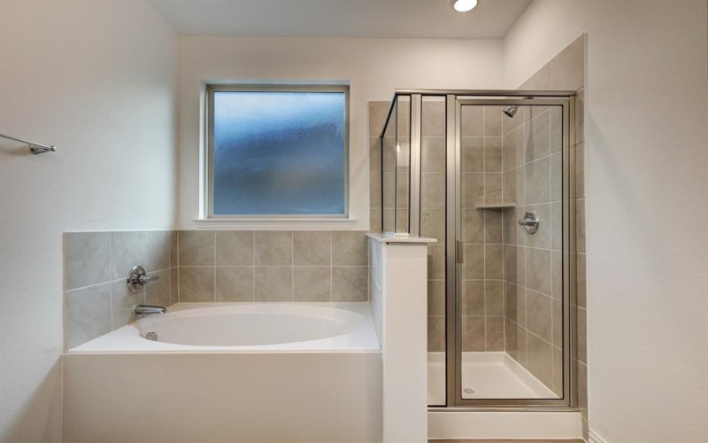 123 Toftrees Drive, Cleburne, TX 76031, 4 Habitaciones Habitaciones , ,2 BañosBaños,Residential,En Venta,123 Toftrees Drive,0,21185919