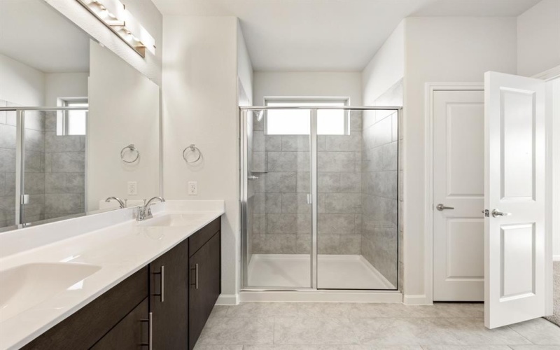 2814 Ocean Drive, Lancaster, TX 75146, 5 Habitaciones Habitaciones , ,3 BañosBaños,Residential,En Venta,2814 Ocean Drive,0,21185967