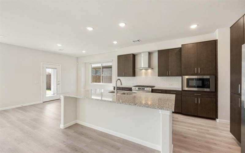 2814 Ocean Drive, Lancaster, TX 75146, 5 Habitaciones Habitaciones , ,3 BañosBaños,Residential,En Venta,2814 Ocean Drive,0,21185967