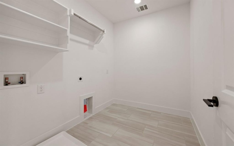 2560 Campden Mews, Allen, TX 75013, 2 Habitaciones Habitaciones , ,2 BañosBaños,Residential,En Venta,2560 Campden Mews,0,21186042