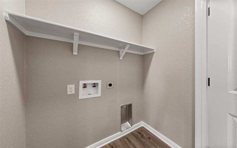 940 Holt Avenue, Waco, TX 76706, 3 Habitaciones Habitaciones , ,2 BañosBaños,Residential,En Venta,940 Holt Avenue,0,21186052