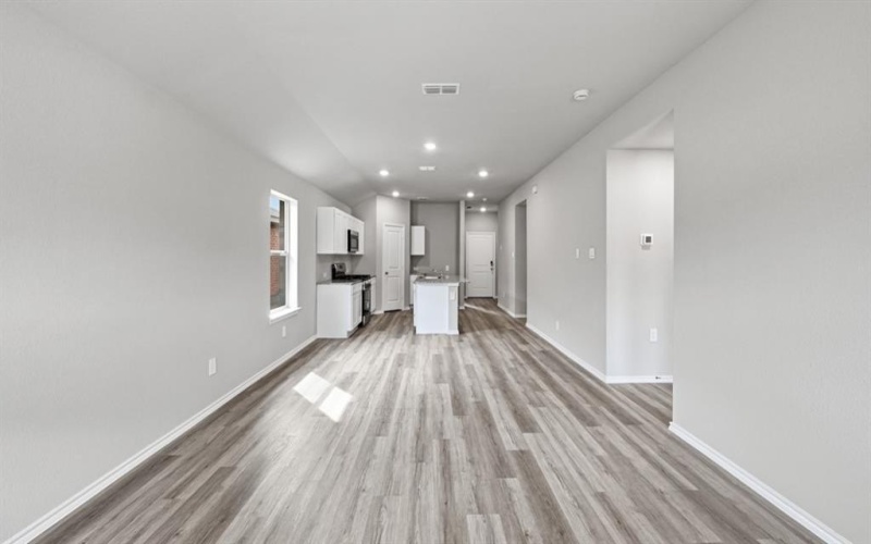 5548 ROLLINS Drive, Denton, TX 76249, 4 Habitaciones Habitaciones , ,2 BañosBaños,Residential,En Venta,5548 ROLLINS Drive,0,21186253