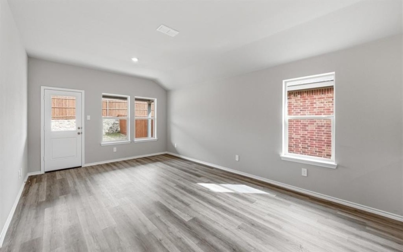 5532 ROLLINS Drive, Denton, TX 76249, 4 Bedrooms Bedrooms, ,2 BathroomsBathrooms,Residential,For Sale,5532 ROLLINS Drive,0,21186280