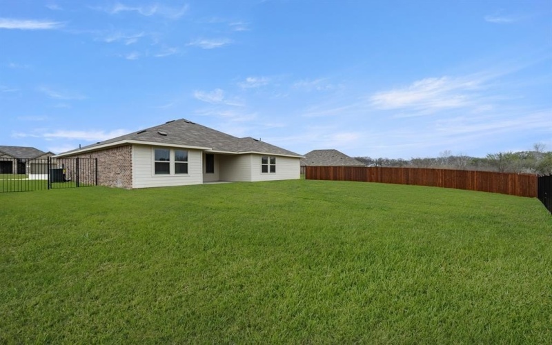 2607 Streamside Drive, Burleson, TX 76028, 4 Habitaciones Habitaciones , ,2 BañosBaños,Residential,En Venta,2607 Streamside Drive,0,21186432