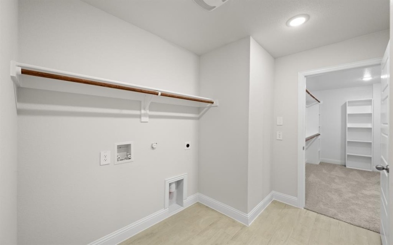 1088 Foxtail Drive, Justin, TX 76247, 4 Bedrooms Bedrooms, ,3 BathroomsBathrooms,Residential,For Sale,1088 Foxtail Drive,0,21186462