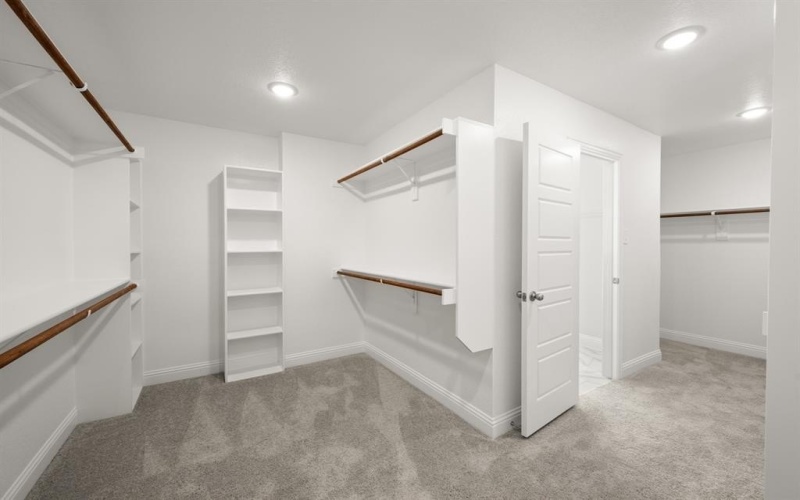 1088 Foxtail Drive, Justin, TX 76247, 4 Bedrooms Bedrooms, ,3 BathroomsBathrooms,Residential,For Sale,1088 Foxtail Drive,0,21186462