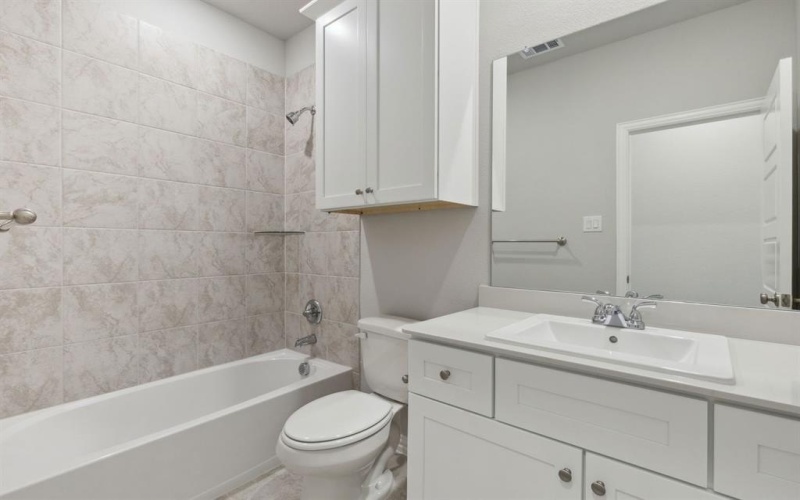 2503 Auburn Street, Fate, TX 75087, 3 Habitaciones Habitaciones , ,2 BañosBaños,Residential,En Venta,2503 Auburn Street,0,21186509