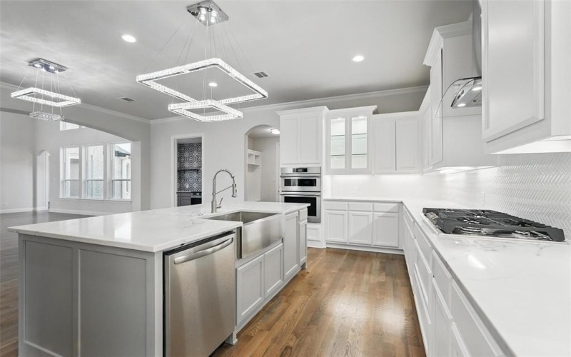 2609 Elaine Drive, Wylie, TX 75098, 5 Bedrooms Bedrooms, ,6 BathroomsBathrooms,Residential,For Sale,2609 Elaine Drive,0,21186690