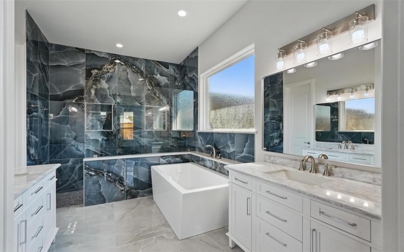 2609 Elaine Drive, Wylie, TX 75098, 5 Bedrooms Bedrooms, ,6 BathroomsBathrooms,Residential,For Sale,2609 Elaine Drive,0,21186690