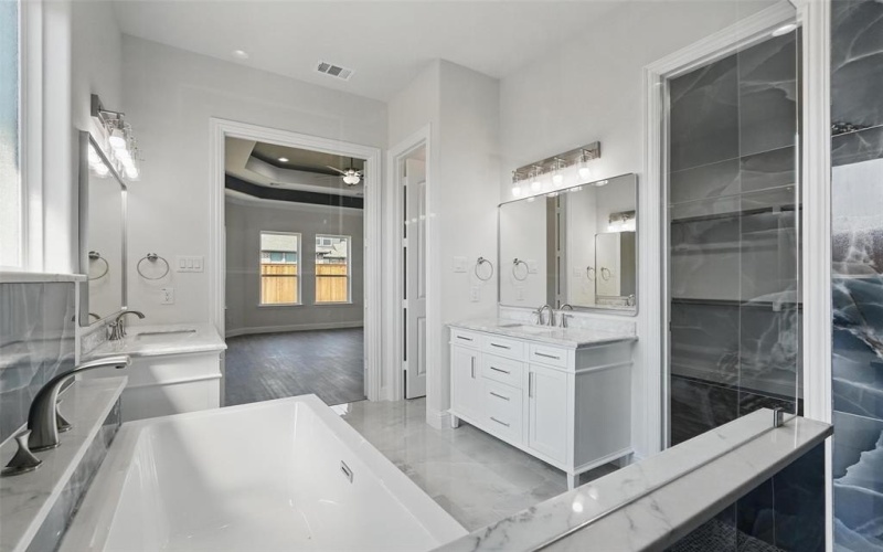 2609 Elaine Drive, Wylie, TX 75098, 5 Bedrooms Bedrooms, ,6 BathroomsBathrooms,Residential,For Sale,2609 Elaine Drive,0,21186690