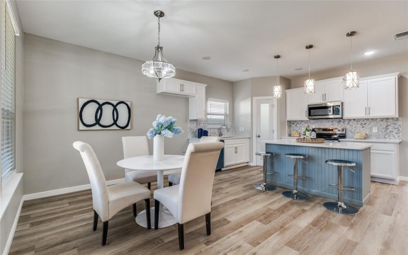 1616 Lindsey Street, Fort Worth, TX 76105, 4 Bedrooms Bedrooms, ,2 BathroomsBathrooms,Residential,For Sale,1616 Lindsey Street,0,21186714