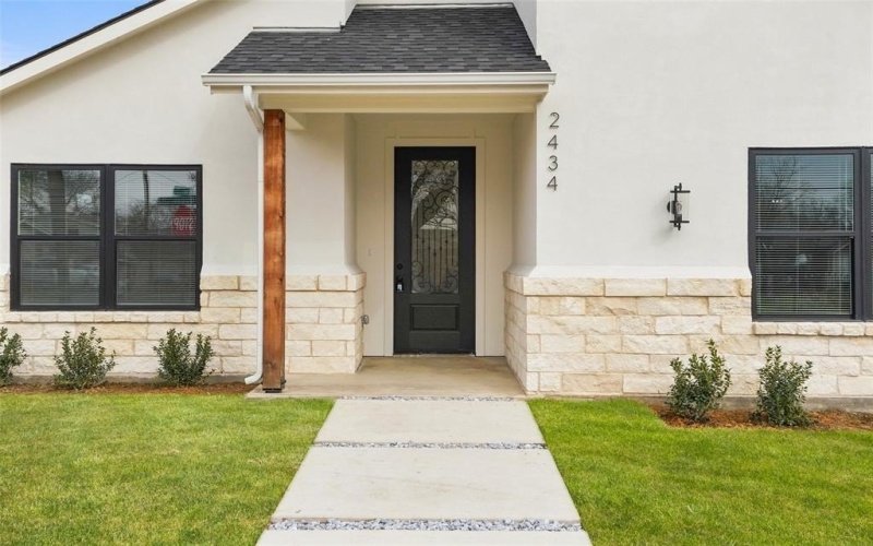 2434 Iroquois Street, Dallas, TX 75212, 4 Habitaciones Habitaciones , ,2 BañosBaños,Residential,En Venta,2434 Iroquois Street,0,21186749