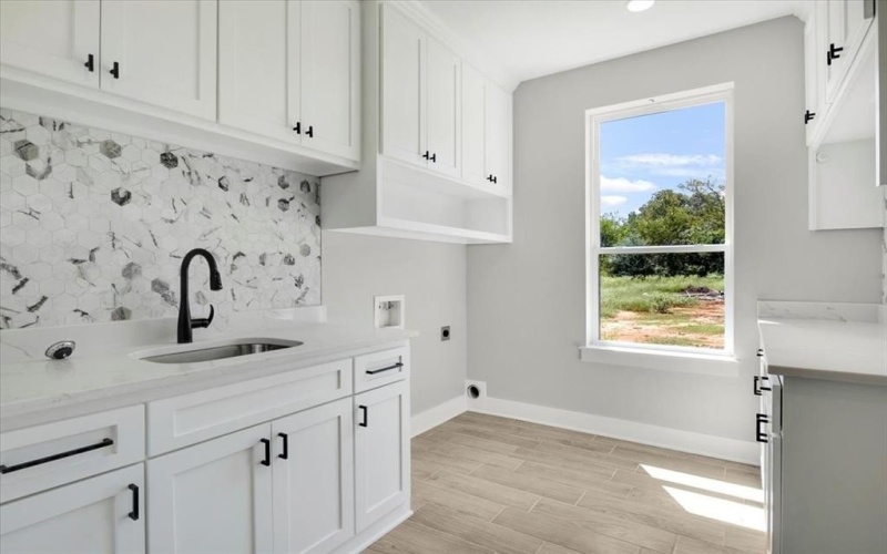 274 County Road 4119, Jacksonville, TX 75766, 3 Habitaciones Habitaciones , ,2 BañosBaños,Residential,En Venta,274 County Road 4119,0,21186761