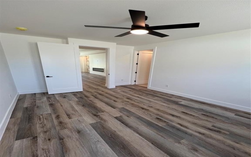 2923 Britton Avenue, Dallas, TX 75216, 3 Bedrooms Bedrooms, ,5 BathroomsBathrooms,Residential,For Sale,2923 Britton Avenue,0,21183298