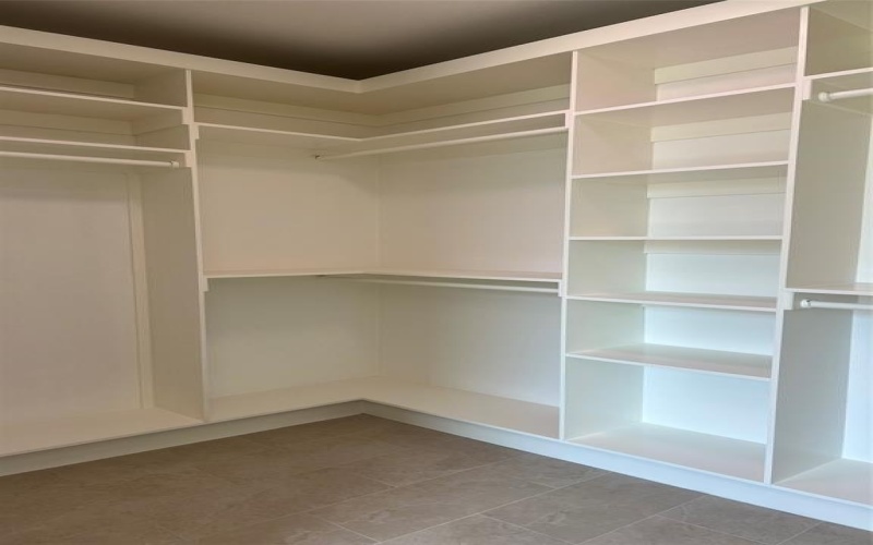 2923 Britton Avenue, Dallas, TX 75216, 3 Bedrooms Bedrooms, ,5 BathroomsBathrooms,Residential,For Sale,2923 Britton Avenue,0,21183298