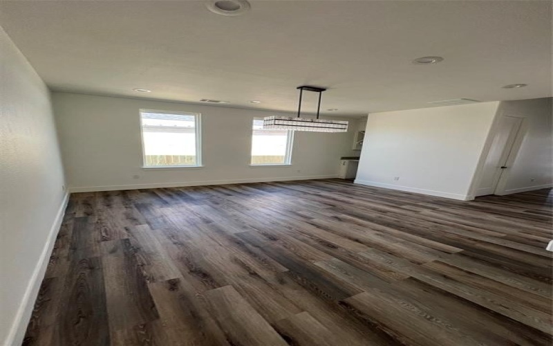 2923 Britton Avenue, Dallas, TX 75216, 3 Bedrooms Bedrooms, ,5 BathroomsBathrooms,Residential,For Sale,2923 Britton Avenue,0,21183298