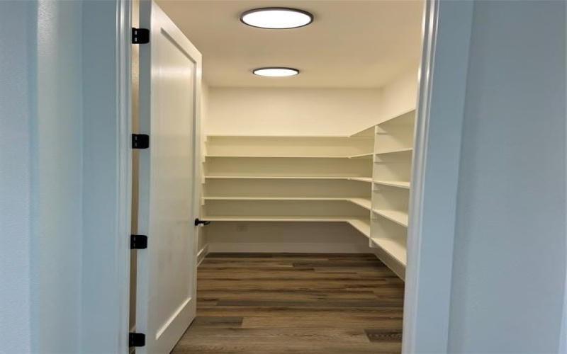 2923 Britton Avenue, Dallas, TX 75216, 3 Bedrooms Bedrooms, ,5 BathroomsBathrooms,Residential,For Sale,2923 Britton Avenue,0,21183298