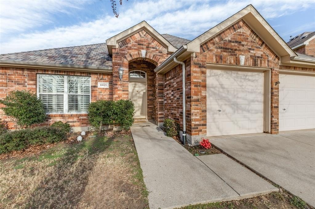 9421 Links Fairway Drive, Rowlett, TX 75089, 4 Bedrooms Bedrooms, ,2 BathroomsBathrooms,Residential,For Sale,9421 Links Fairway Drive,0,21183945