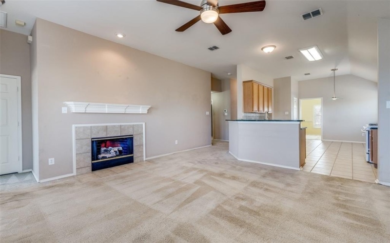 9421 Links Fairway Drive, Rowlett, TX 75089, 4 Habitaciones Habitaciones , ,2 BañosBaños,Residential,En Venta,9421 Links Fairway Drive,0,21183945