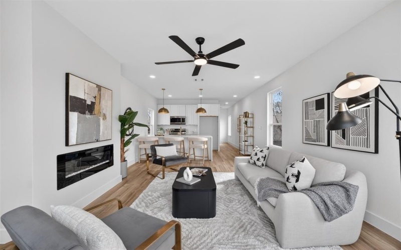 2414 Anderson Street, Dallas, TX 75215, 4 Bedrooms Bedrooms, ,3 BathroomsBathrooms,Residential,For Sale,2414 Anderson Street,0,21184298