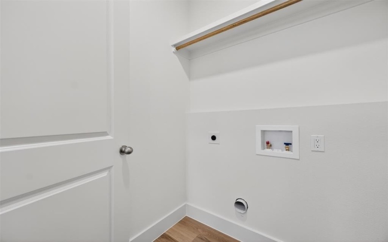 2414 Anderson Street, Dallas, TX 75215, 4 Bedrooms Bedrooms, ,3 BathroomsBathrooms,Residential,For Sale,2414 Anderson Street,0,21184298