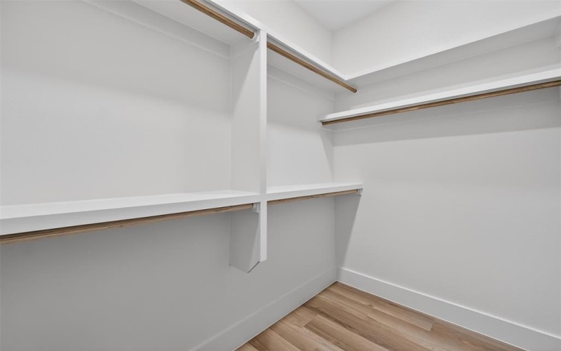 2414 Anderson Street, Dallas, TX 75215, 4 Bedrooms Bedrooms, ,3 BathroomsBathrooms,Residential,For Sale,2414 Anderson Street,0,21184298