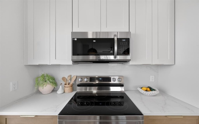 2414 Anderson Street, Dallas, TX 75215, 4 Bedrooms Bedrooms, ,3 BathroomsBathrooms,Residential,For Sale,2414 Anderson Street,0,21184298